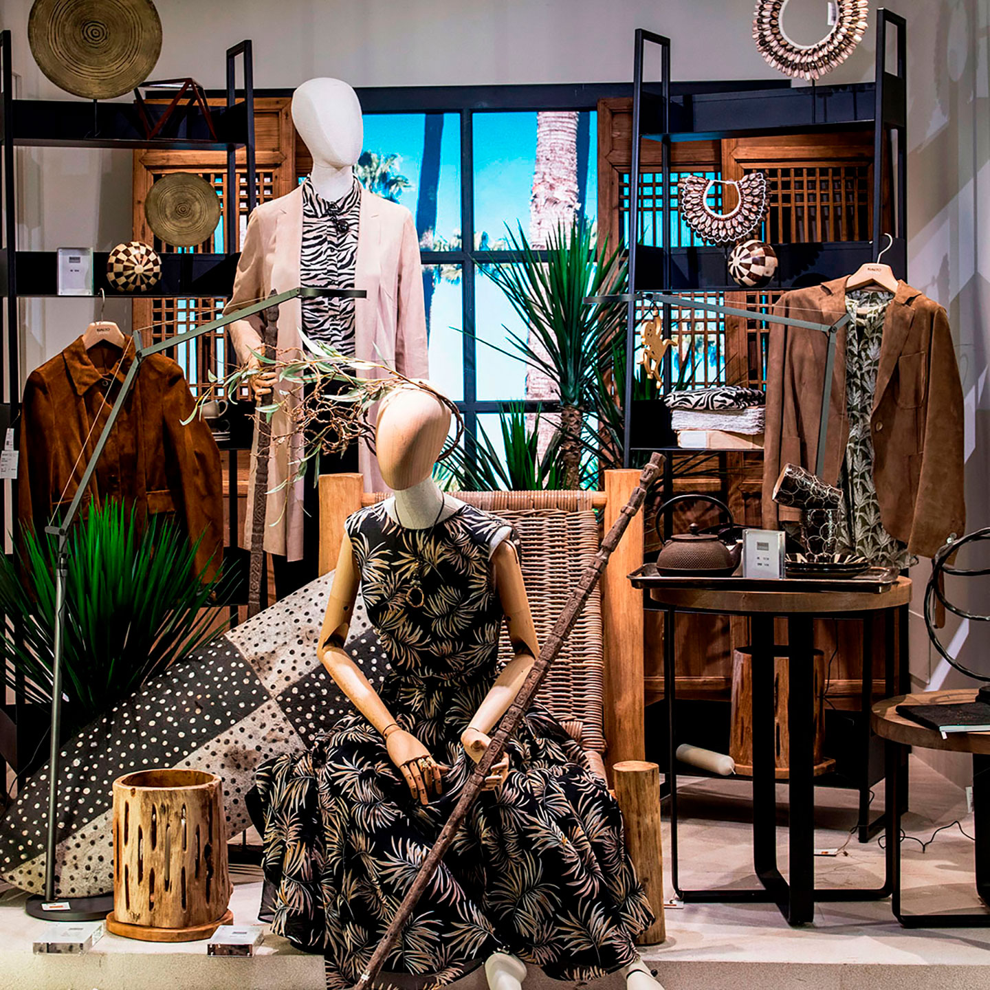 Women's fashion - Exclusive styles & trends